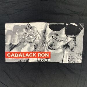 𝅺Cadalack Ron RIP T-Shirt Men's Large